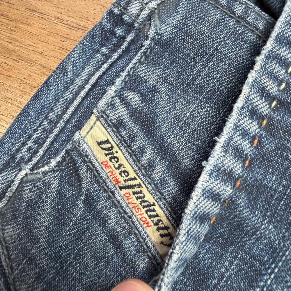 Diesel Revick Jeans Mens 32x32 Dark Blue Straight Leg Button Fly 0088Z Italy - Picture 6 of 15